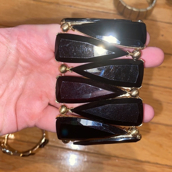 Bracelets - Picture 5 of 5